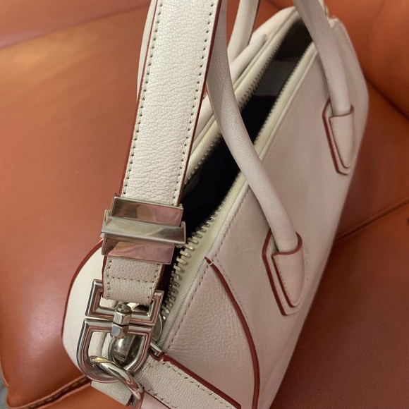 Givenchy Antigona White small